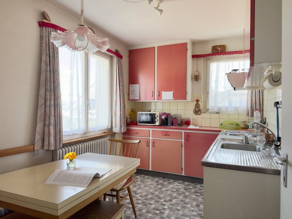 Freistehendes 4-Zimmer-Haus mit Garten, Seeblick und Potenzial 10