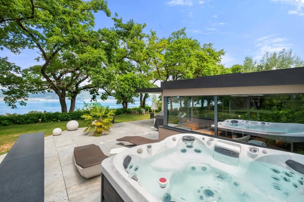Breathtaking panoramic view, exceptional location 3