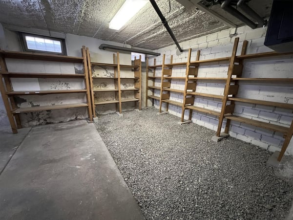 Betriebsbereite Bar mit Topausstattung direkt beim Bahnhof Wil SG 17