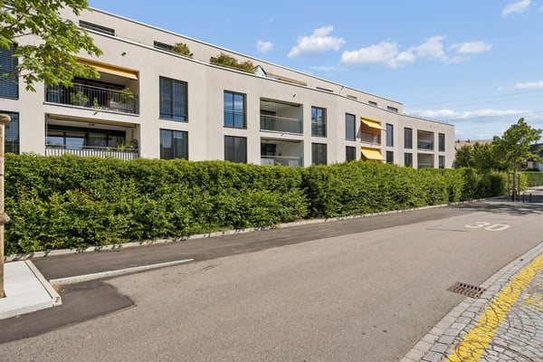 Helle und moderne 4.5-Zimmerwohnung in ruhigem Quartier