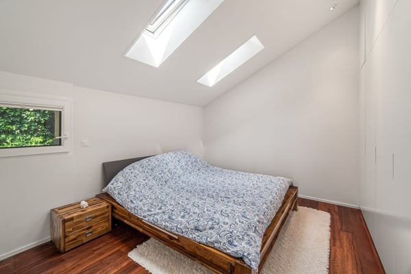 Pool, Privatsphäre und Alpenpanorama in Bassersdorf 5