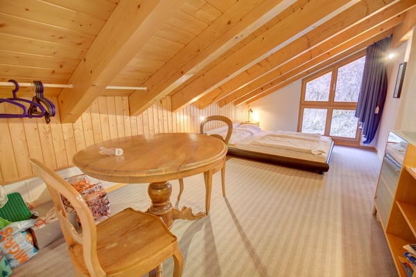 Bright duplex in the center of Nendaz Station! 10