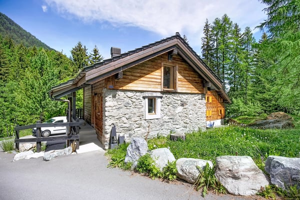 Chalet in a condominium ? Excellent rental potential