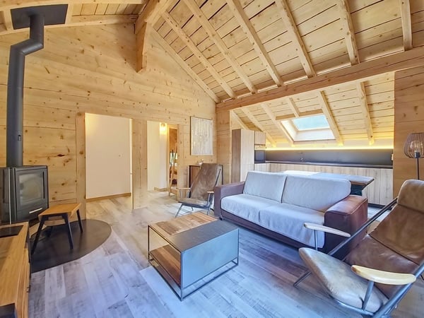 3 bedrooms apartment in Planchouet (Nendaz) in the heart of the forest!