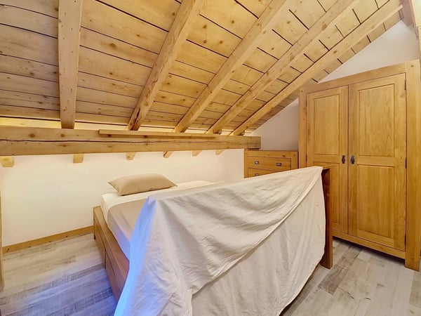 3 bedrooms apartment in Planchouet (Nendaz) in the heart of the forest! 5