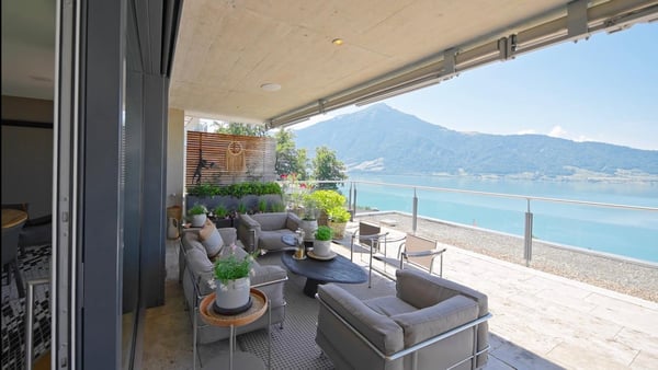 Grosszügige 7.5-Zimmer-Mietwohnung mit atemberaubendem Ausblick in Walchwil 1