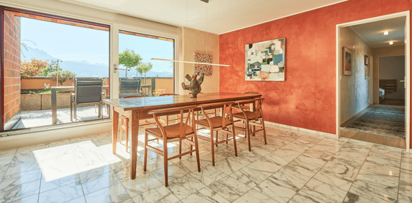 Stunning 5.5-Room Furnished Attic Apartment with Panoramic Views in Luzern 4