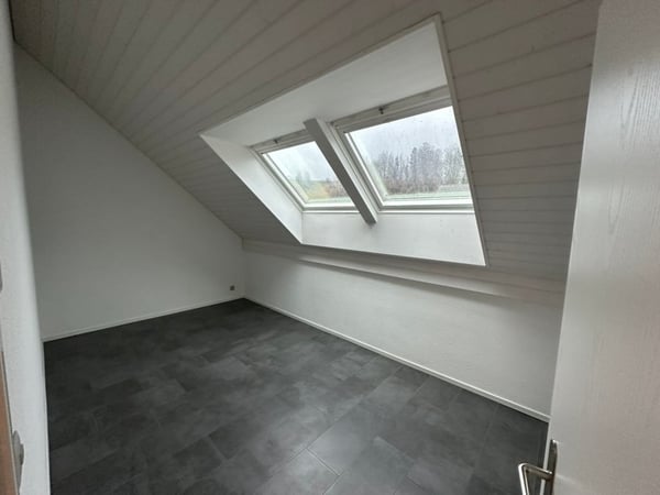 Grosszügige Dachwohnung mit Liftzugang 9