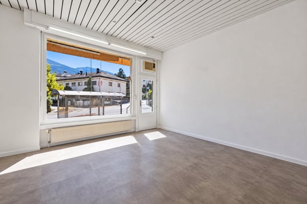 Locaux commerciaux en PPE au coeur de Sierre - Un emplacement central 11