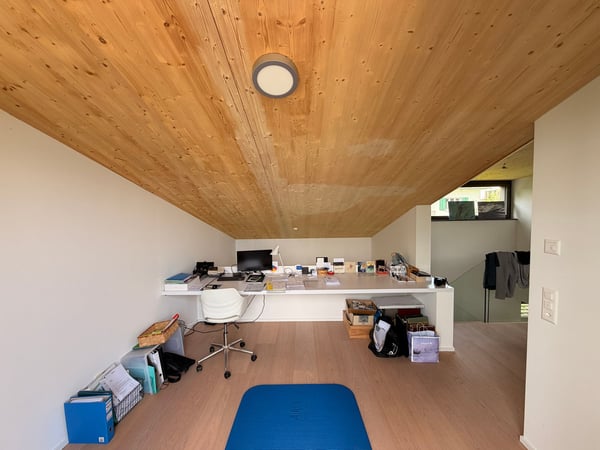 Doppel-Einfamilienhaus - Modernes Wohnen mit Pool und Minergie-Standard 7