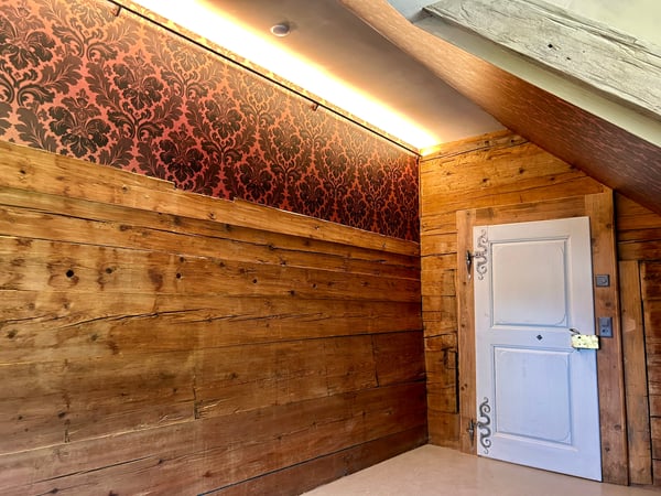 Renditeobjekt / Mehrfamilienhaus der besonderen Art - Historisches Haus mit 6 neuwertigen Wohnungen und 2 Studios/Ateliers 11