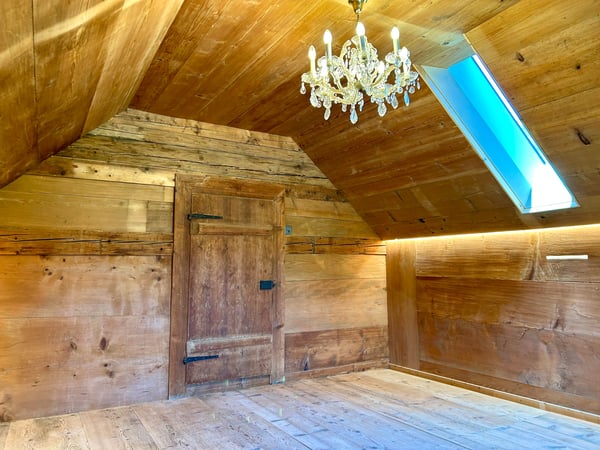 Renditeobjekt / Mehrfamilienhaus der besonderen Art - Historisches Haus mit 6 neuwertigen Wohnungen und 2 Studios/Ateliers 10
