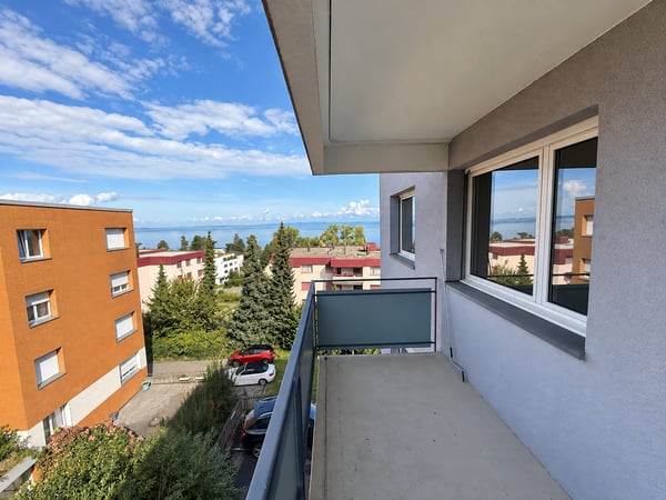 Helles Wohnen mit Blick auf den Bodensee 11