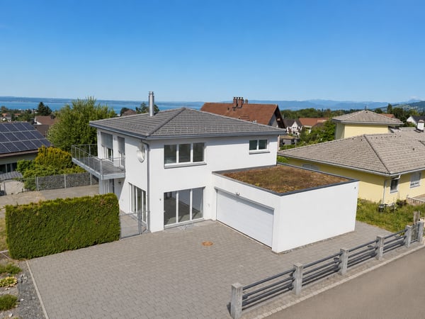 Modernes 4.5-Zimmer-Einfamilienhaus in Freidorf – Sofort verfügbar!