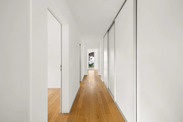 2.5-Zimmer-Wohnung mit grossem Balkon in Laax kaufen 3