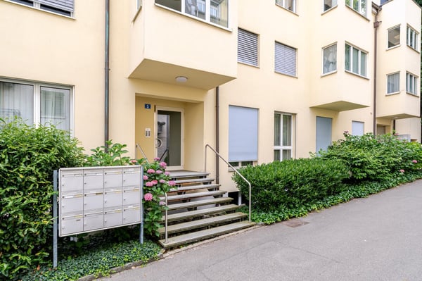Bright & Modern 3-Room Apartment with Balcony 21