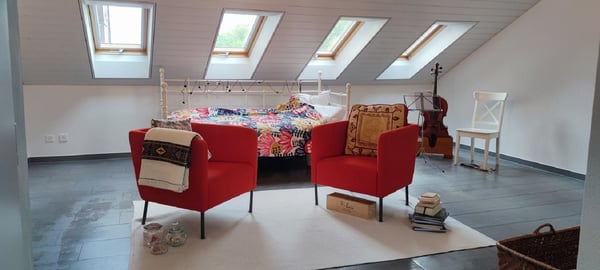 Charmantes 1-Zimmer-Wohnung im 5. OG an zentraler Lage in Thun 6
