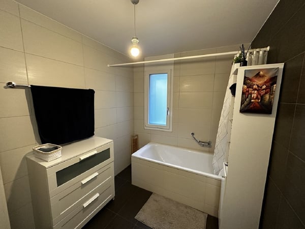 Moderne 2 pièces appartement avec balcon à Lausanne-Sévelin 1