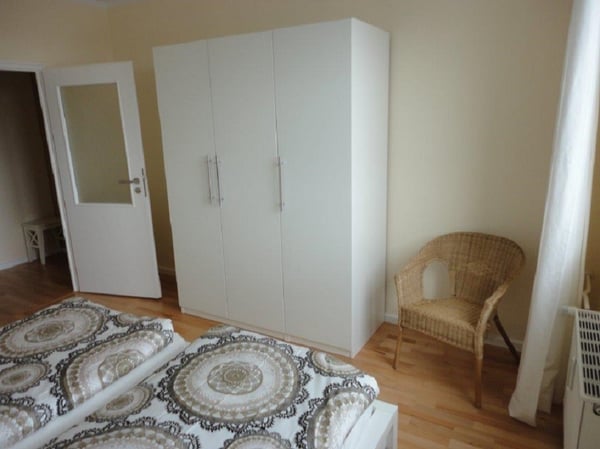2,5 Chambres Appartement à Montreux avec balcon 2