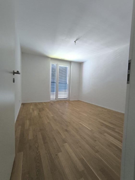 Appartement moderne de 3 pièces avec balcon à Delémont 3