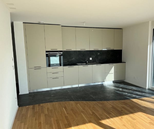 Appartement moderne de 3 pièces avec balcon à Delémont 10