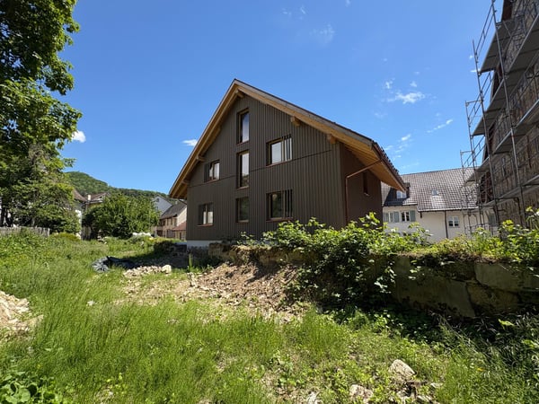 Neubau-Mehrfamilienhaus mit 2.5 und 4.5 Zimmern in Siblingen – Grosszügig und ruhig 1