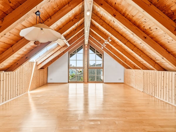 Charmante 5.5-Zimmer-Dachgeschosswohnung mit Panoramablick in Gaienhofen 14