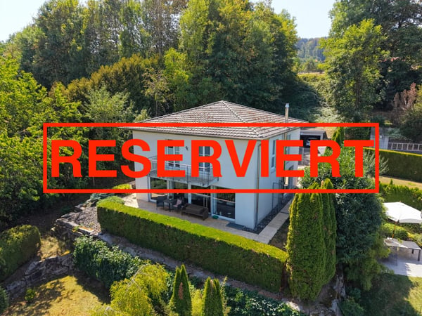 Gepflegtes Einfamilienhaus mit viel Platz und maximaler Privatsphäre 1