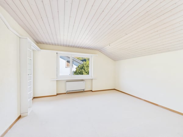6.5-Zimmer-Einfamilienhaus an ruhiger Lage mit idealem Sonnenverlauf 8