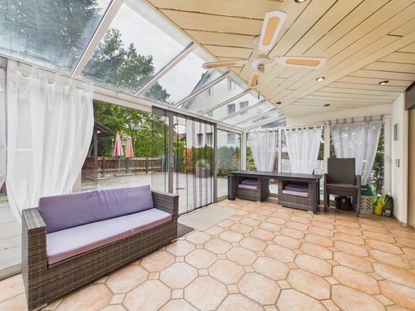 Grosszügiges Reiheneckhaus mit Wintergarten an ruhiger Zentrumslage 5
