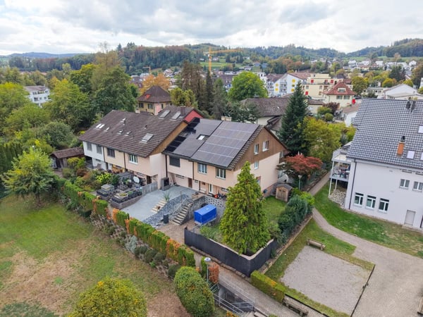 Grosszügiges Reiheneckhaus mit Wintergarten an ruhiger Zentrumslage 2