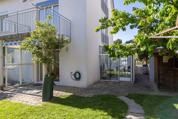 6.5 Zimmer Doppelhaushälfte mit Garten in Winterthur mieten 9