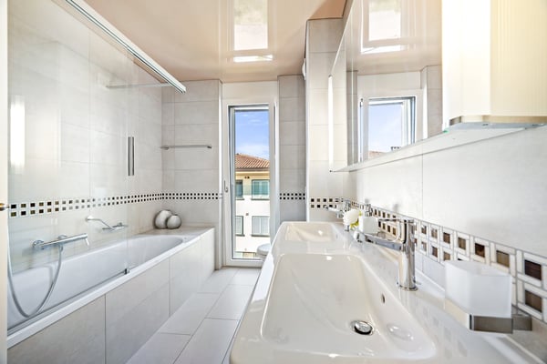Duplex-attique d'exception avec vue panoramique sur le Léman 12