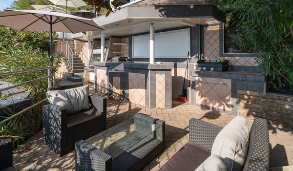 Maison de caractère avec 3 logements et vue panoramique sur le Léman 12