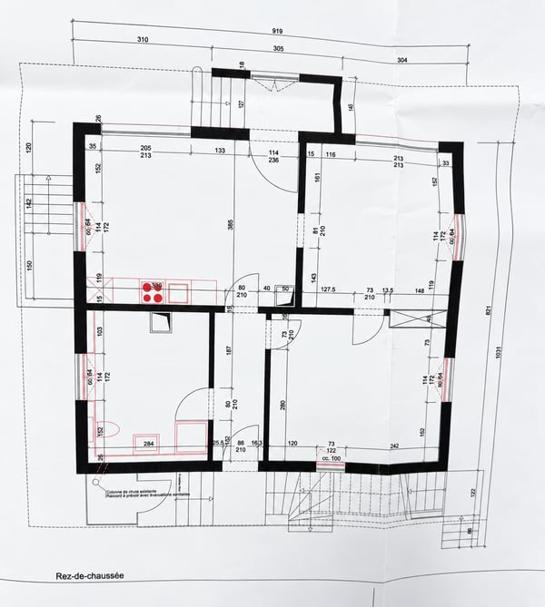 Historisches Mehrfamilienhaus mit drei Wohnungen und Mietpotenzial in Orpund 7