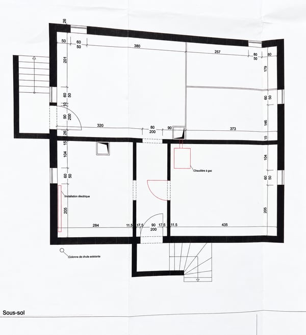 Historisches Mehrfamilienhaus mit drei Wohnungen und Mietpotenzial in Orpund 9