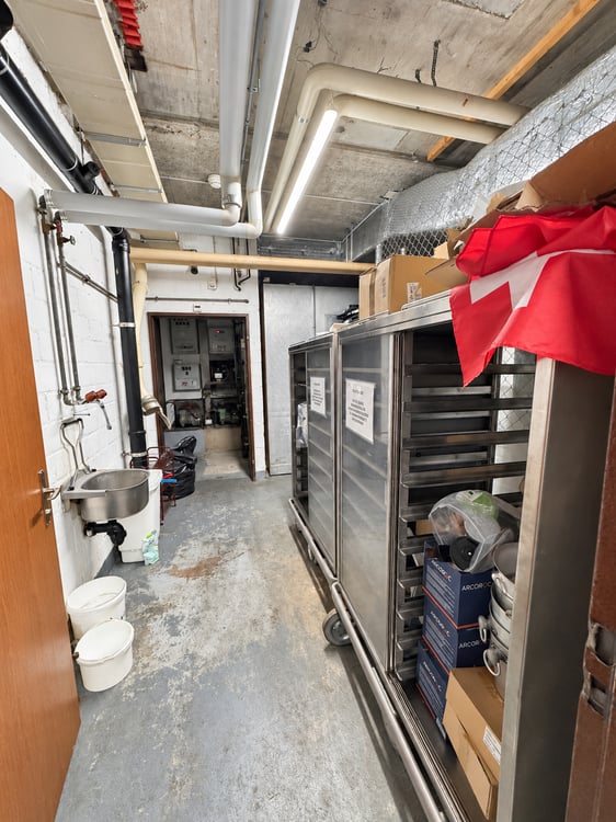 Restaurant mit Bar, Fumoir und Terrasse –   ca. 250 Sitzplätze in Bern zu Vermieten 13