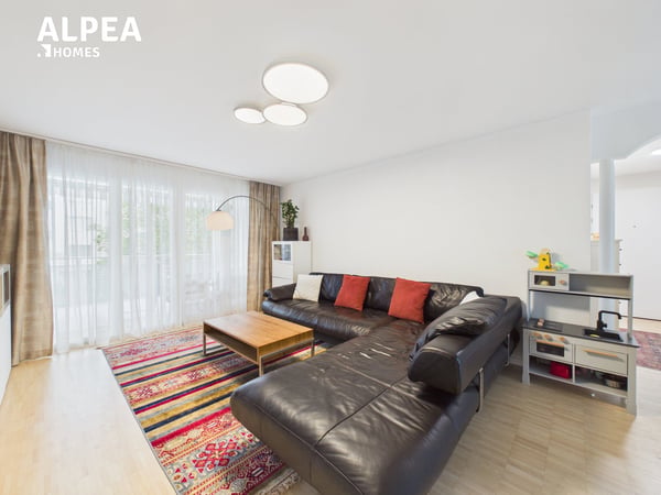 Wohnen, wo andere entspannen - stilvolle 4.5-Zimmer-Oase in Seenähe von Goldach 4
