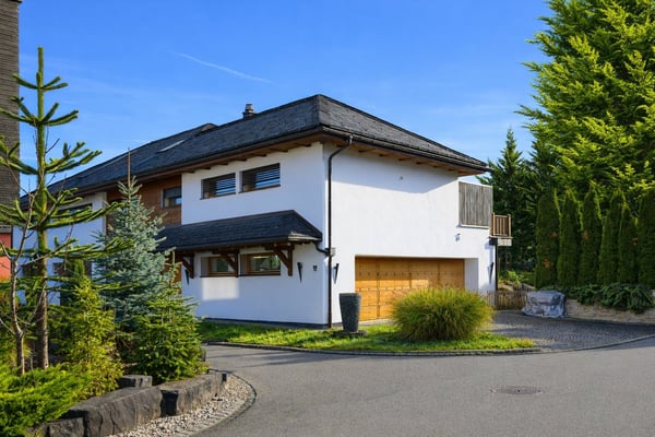 7.5-Zimmer-Villa mit Pool und Garten in Altstätten 3