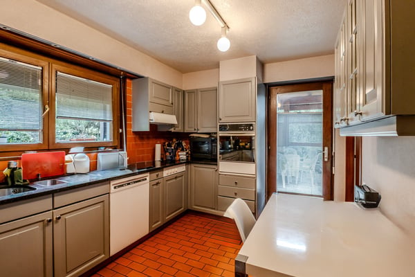 Belle villa mitoyenne de 6.5 pièces avec vue imprenable sur le lac à Belmont-sur-Lausanne 7