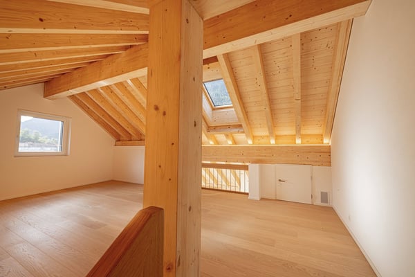 Grosszügige 5.5-Zimmer-Attikawohnung mit einzigartigem Maisonette-Charme 9