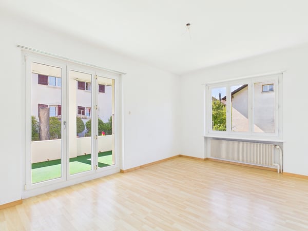 Helle 2.5-Zimmer-Gartenwohnung mit Terrasse 3