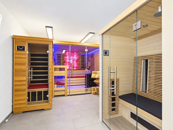 Einfamilienhaus mit beheiztem Pool und Wellnessoase 10