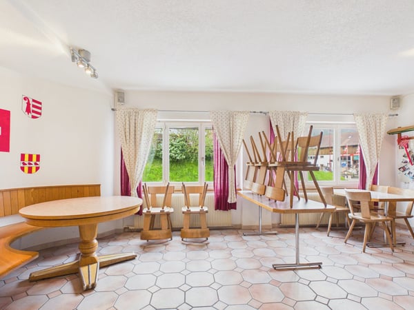 Restaurant mit Saal in Ederswiler mieten 8