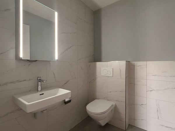 4.5-Zimmer Büro/Praxis mit Lift in Würenlos 9