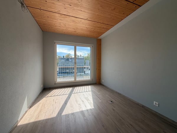 4.5-Zimmer Büro/Praxis mit Lift in Würenlos 7