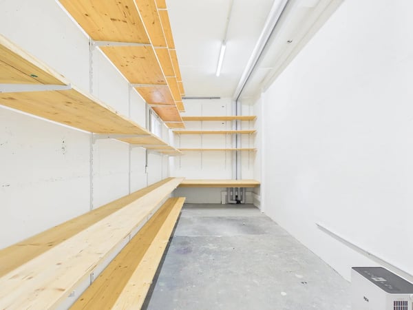 Stilvolle 2-Zimmer-Wohnung mit Terrasse in Thalwil mieten 12