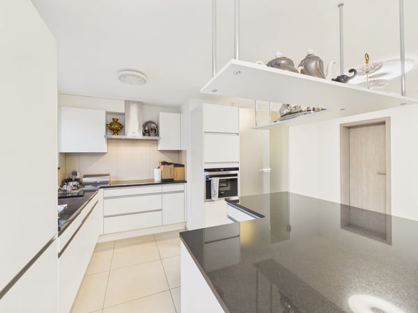 Moderne Penthouse-Wohnung mit Panorama-Terrasse in Delémont 6