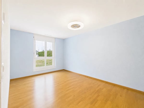 4.5-Zimmer-Gartenwohnung mit grosszügiger Terrasse in Oberglatt 7