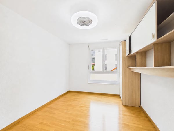 4.5-Zimmer-Gartenwohnung mit grosszügiger Terrasse in Oberglatt 6